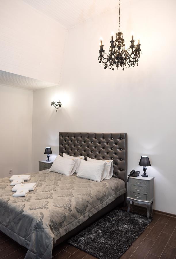 Hotel " Boutique " Uzjhorod Eksteriør billede